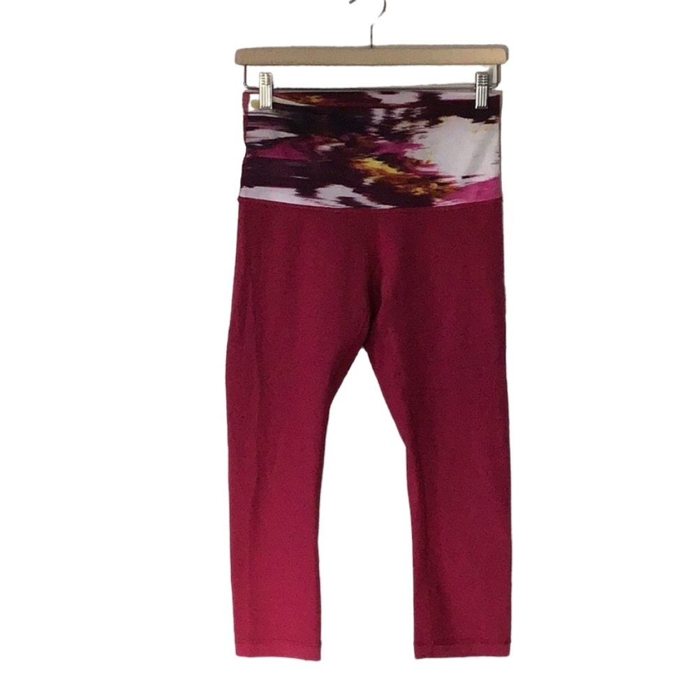 Lululemon Wunder Under Reversible Crop Leggings, size 8